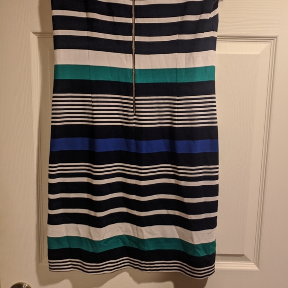 Banana Republic Striped Short Sleeve Dress - Picture 7 of 7